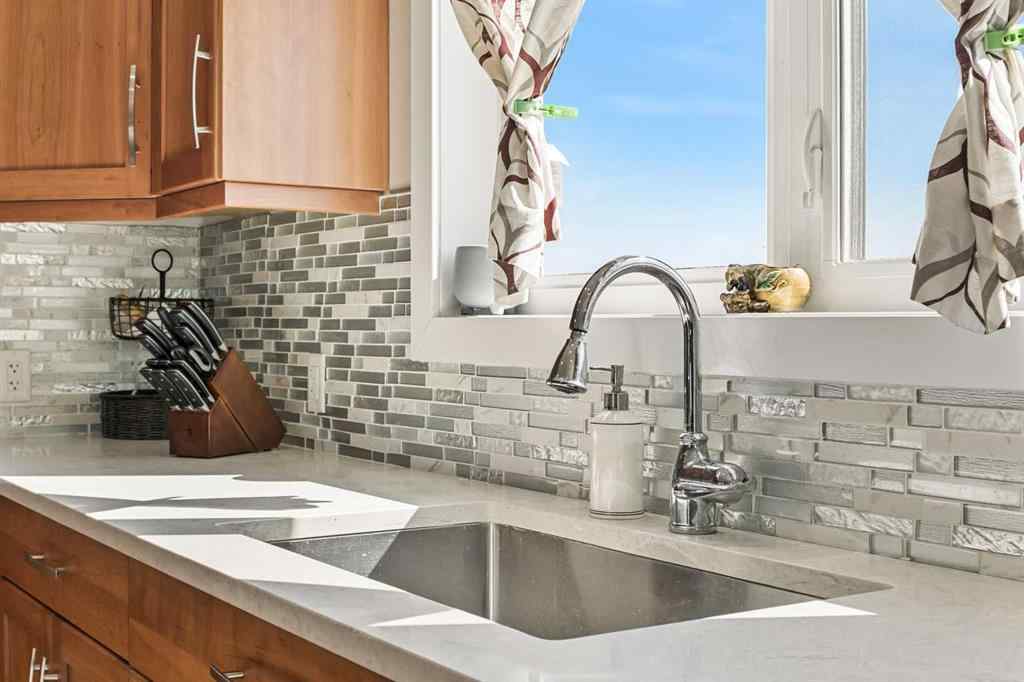MLS® A2192373 - 243077 Range Road 255   in NONE Rural Wheatland County, Residential