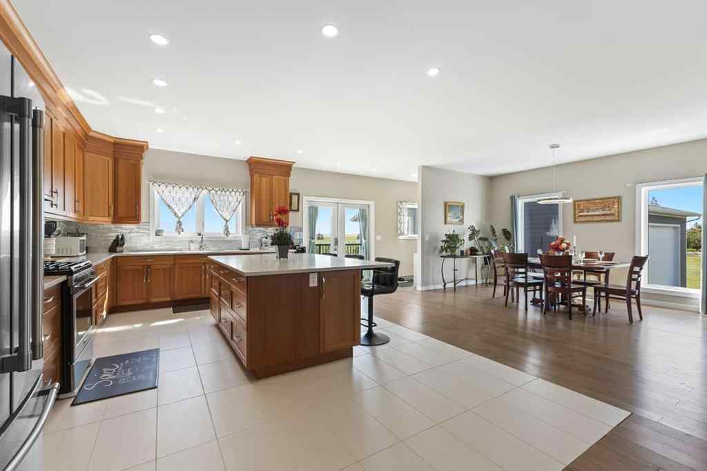 MLS® A2192373 - 243077 Range Road 255   in NONE Rural Wheatland County, Residential