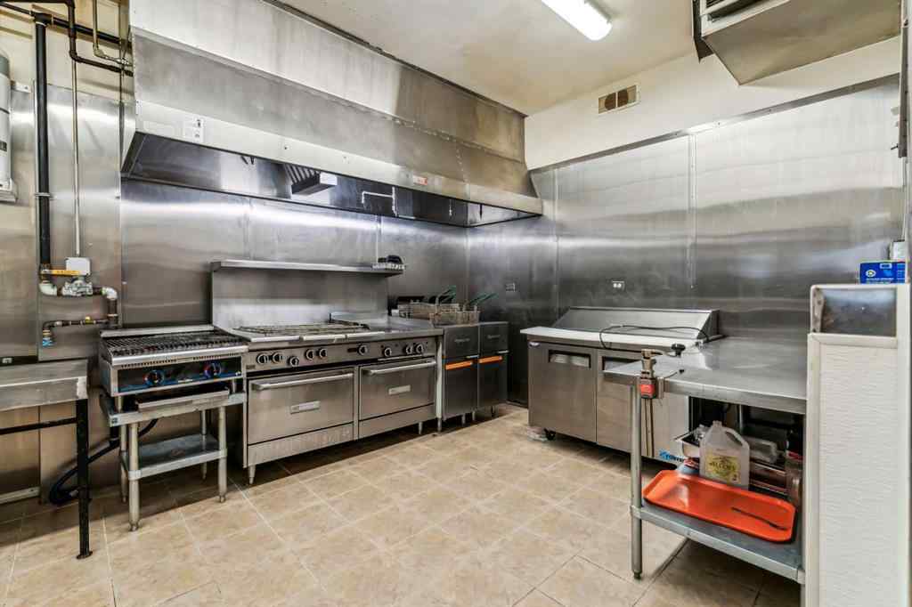 MLS® A2192411 - 14 Railway Avenue S in NONE Lomond, Commercial