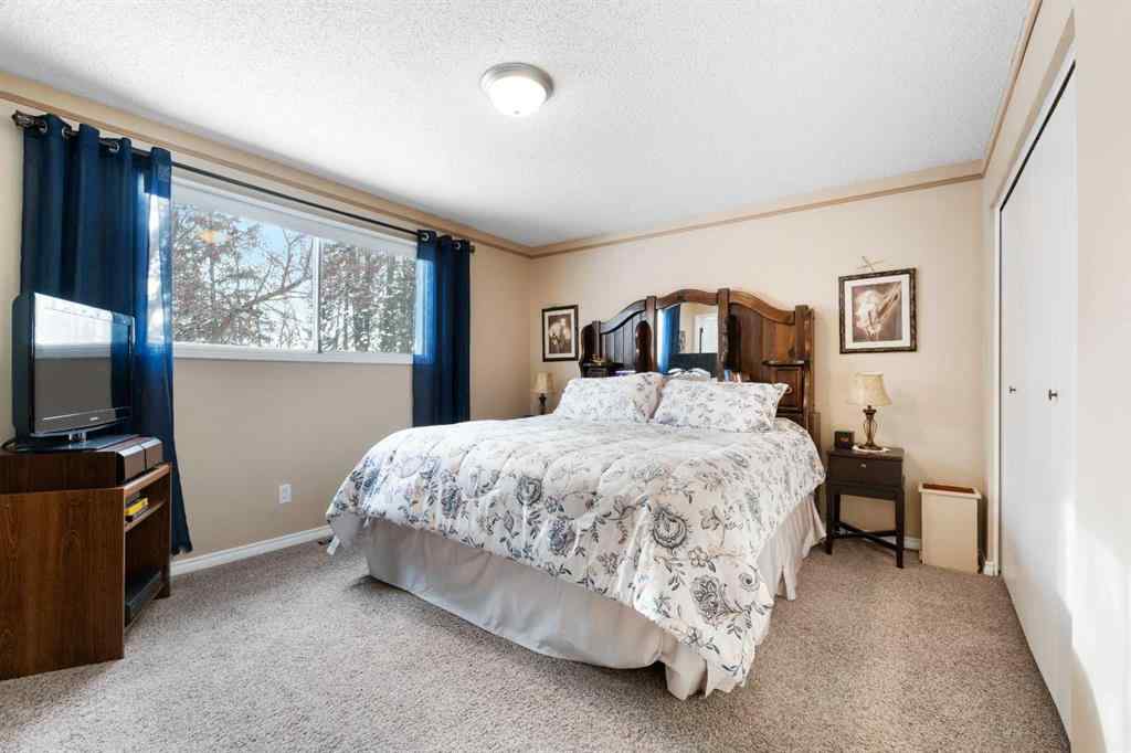 MLS® A2192613 - 3 Chickadee Drive  in NONE Whitecourt, Residential