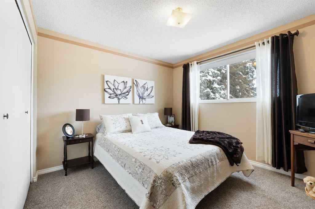 MLS® A2192613 - 3 Chickadee Drive  in NONE Whitecourt, Residential