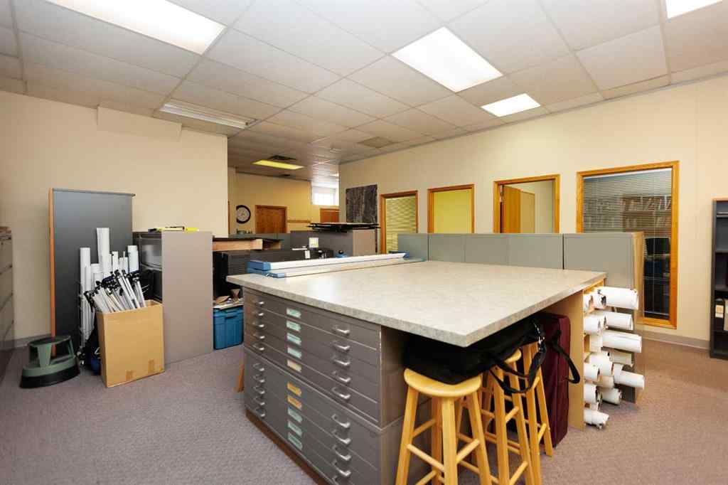 MLS® A2192700 - Unit #B 4730 50 Street  in Downtown Red Deer Red Deer, Commercial