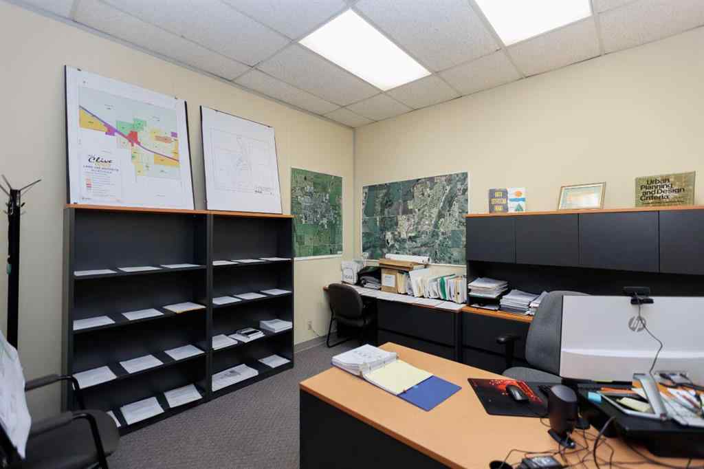 MLS® A2192700 - Unit #B 4730 50 Street  in Downtown Red Deer Red Deer, Commercial
