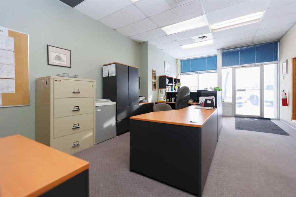 MLS® A2192700 - Unit #B 4730 50 Street  in Downtown Red Deer Red Deer, Commercial