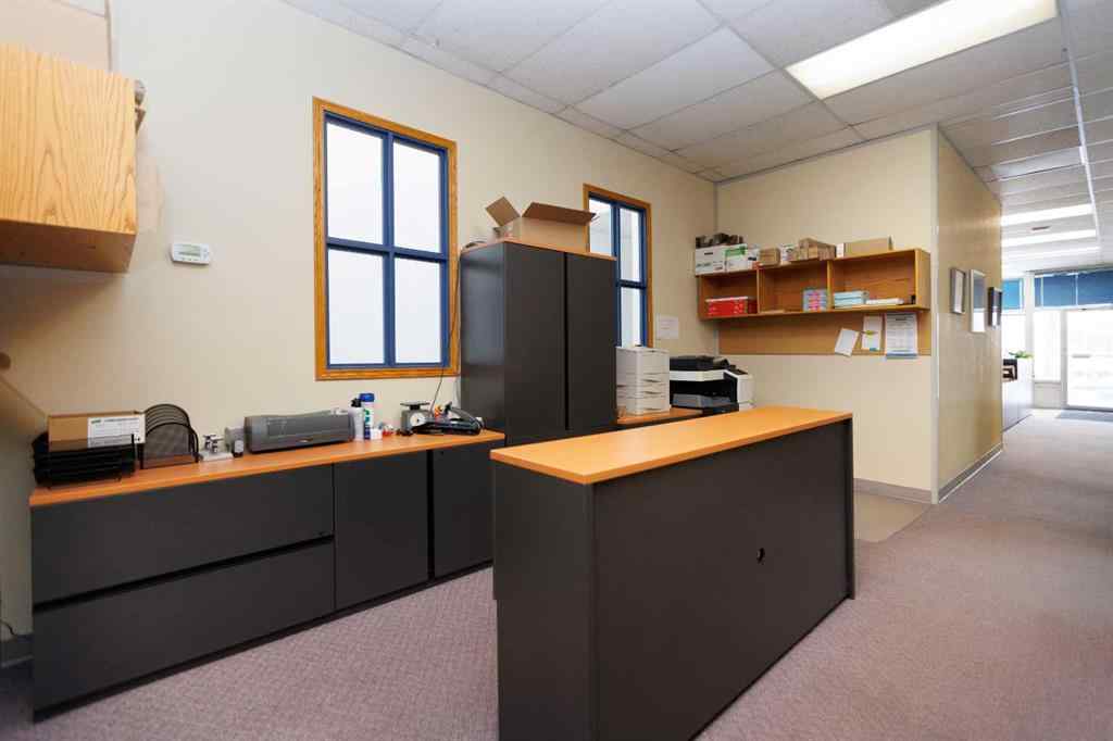 MLS® A2192700 - Unit #B 4730 50 Street  in Downtown Red Deer Red Deer, Commercial