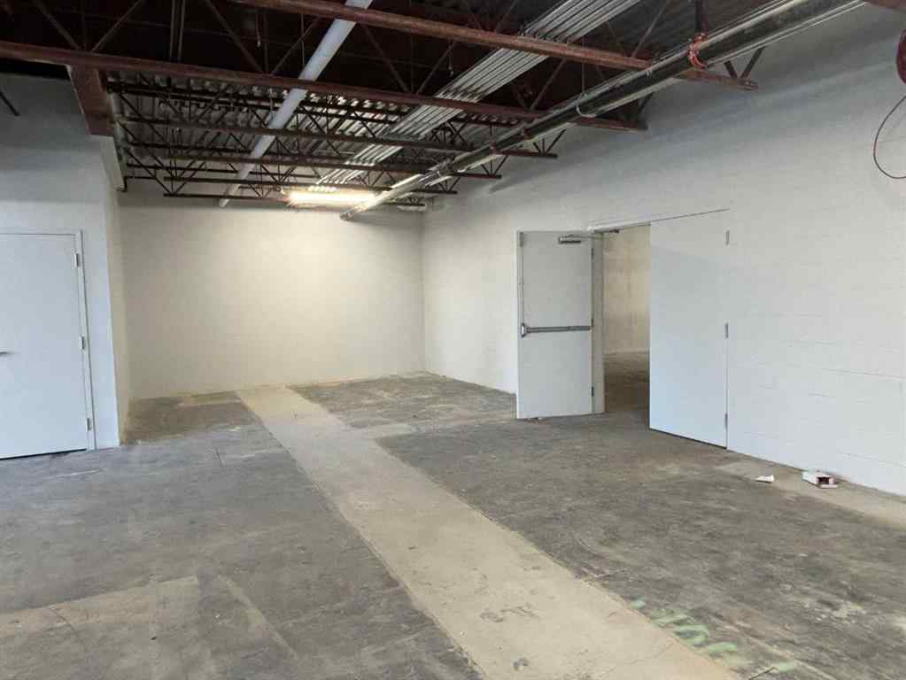 MLS® A2192943 - 1219 38 Avenue NE in McCall Calgary, Commercial