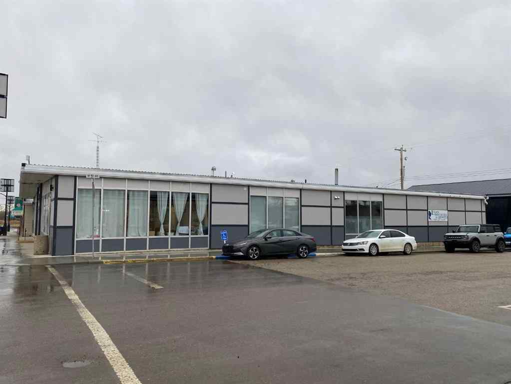 MLS® A2193104 - 5016 50 Street  in NONE Eckville, Commercial