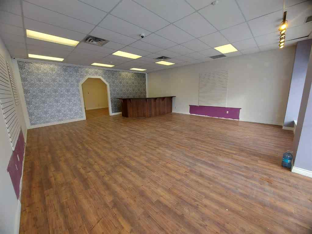 MLS® A2193143 - Unit #7 4801 51 Avenue  in Downtown Red Deer Red Deer, Commercial