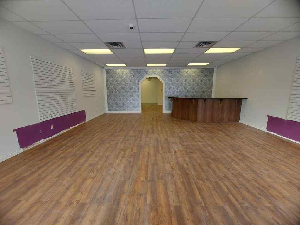 MLS® A2193143 - Unit #7 4801 51 Avenue  in Downtown Red Deer Red Deer, Commercial
