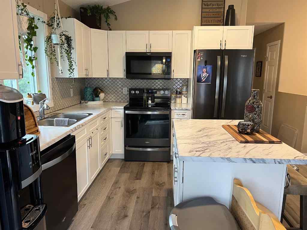 MLS® A2193165 - 4819 17 Avenue  in NONE Edson, Residential