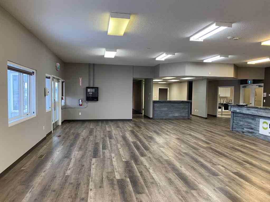 MLS® A2193214 - 6701 & 6705 44 Avenue   in Froman Industrial Park Ponoka, Commercial