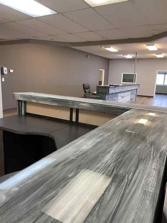 MLS® A2193214 - 6701 & 6705 44 Avenue   in Froman Industrial Park Ponoka, Commercial