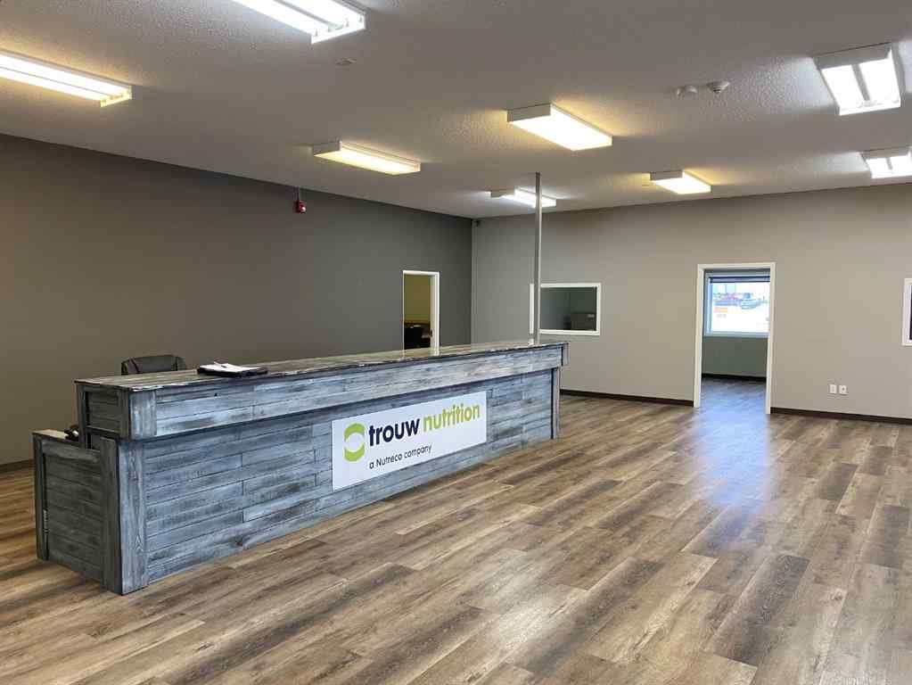 MLS® A2193214 - 6701 & 6705 44 Avenue   in Froman Industrial Park Ponoka, Commercial