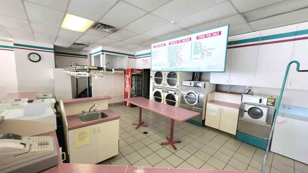 MLS® A2193292 - Unit #102 9606 100 Street  in Swanavon Grande Prairie, Commercial