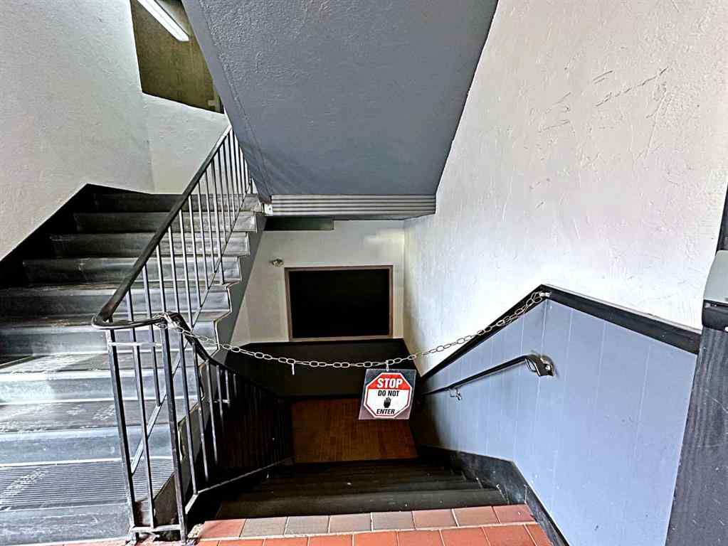 MLS® A2193314 - Unit #Lower 10006 MacDonald Avenue  in Downtown Fort McMurray, Commercial