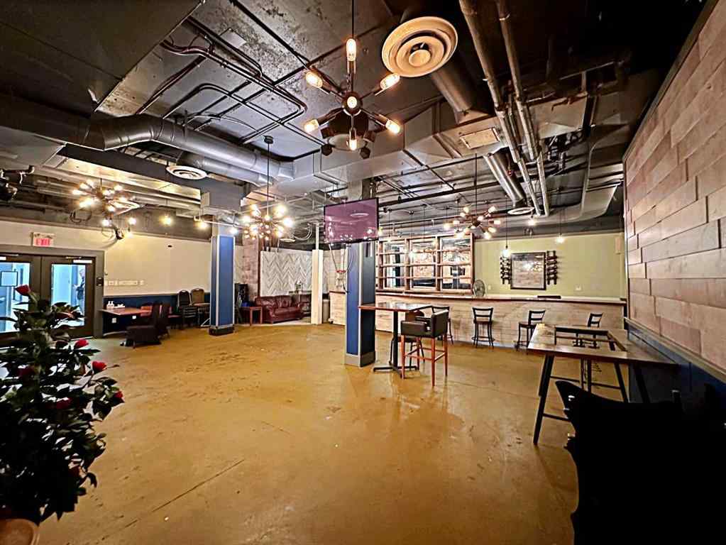 MLS® A2193314 - Unit #Lower 10006 MacDonald Avenue  in Downtown Fort McMurray, Commercial