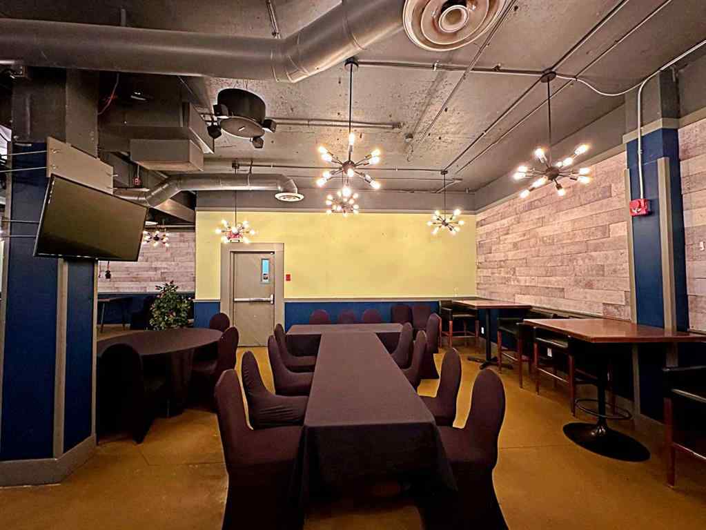 MLS® A2193314 - Unit #Lower 10006 MacDonald Avenue  in Downtown Fort McMurray, Commercial