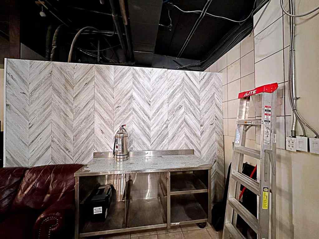 MLS® A2193314 - Unit #Lower 10006 MacDonald Avenue  in Downtown Fort McMurray, Commercial