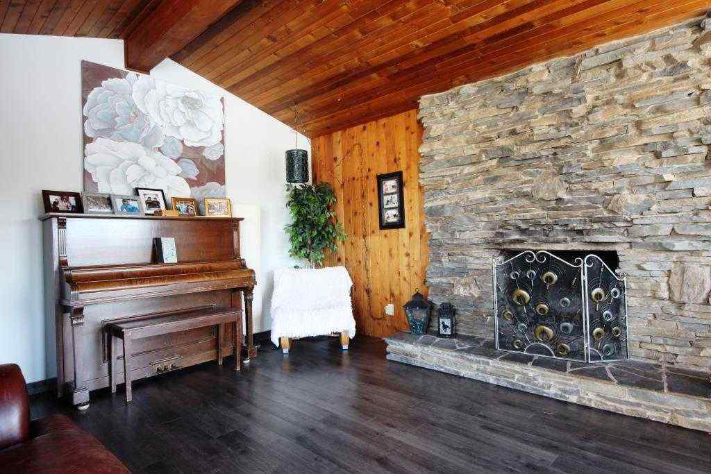 MLS® A2193395 - Unit #10 2168 HWY 587   in NONE Rural Red Deer County, Residential