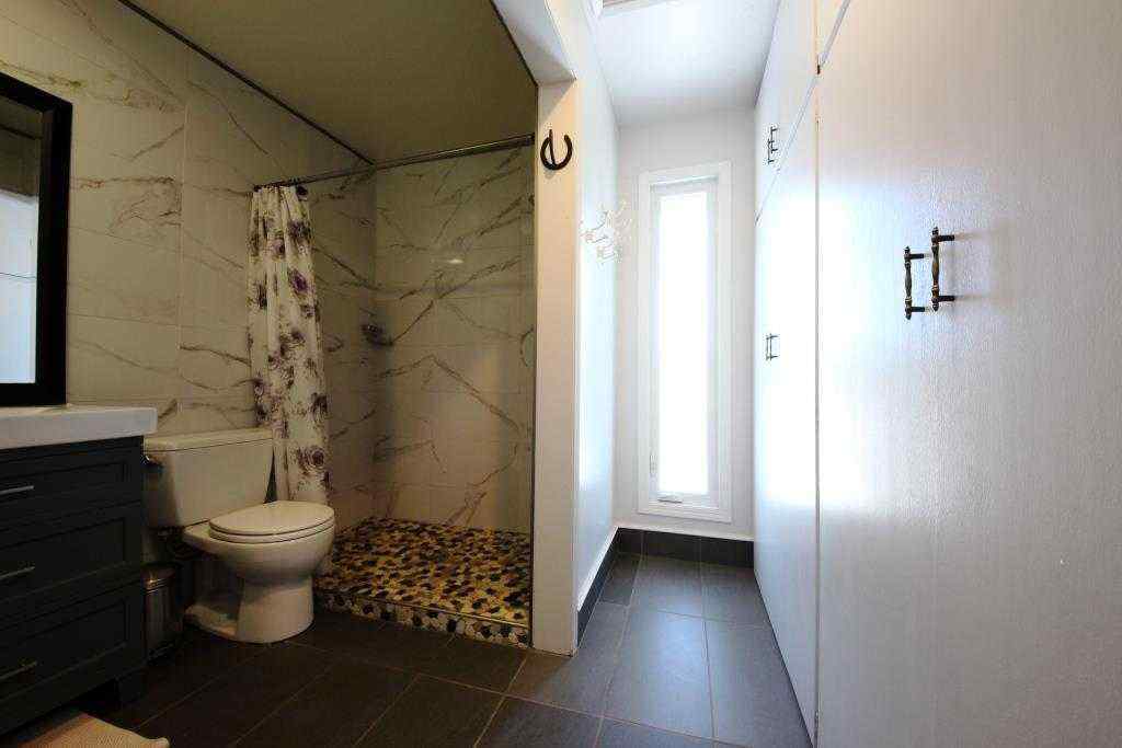MLS® A2193395 - Unit #10 2168 HWY 587   in NONE Rural Red Deer County, Residential