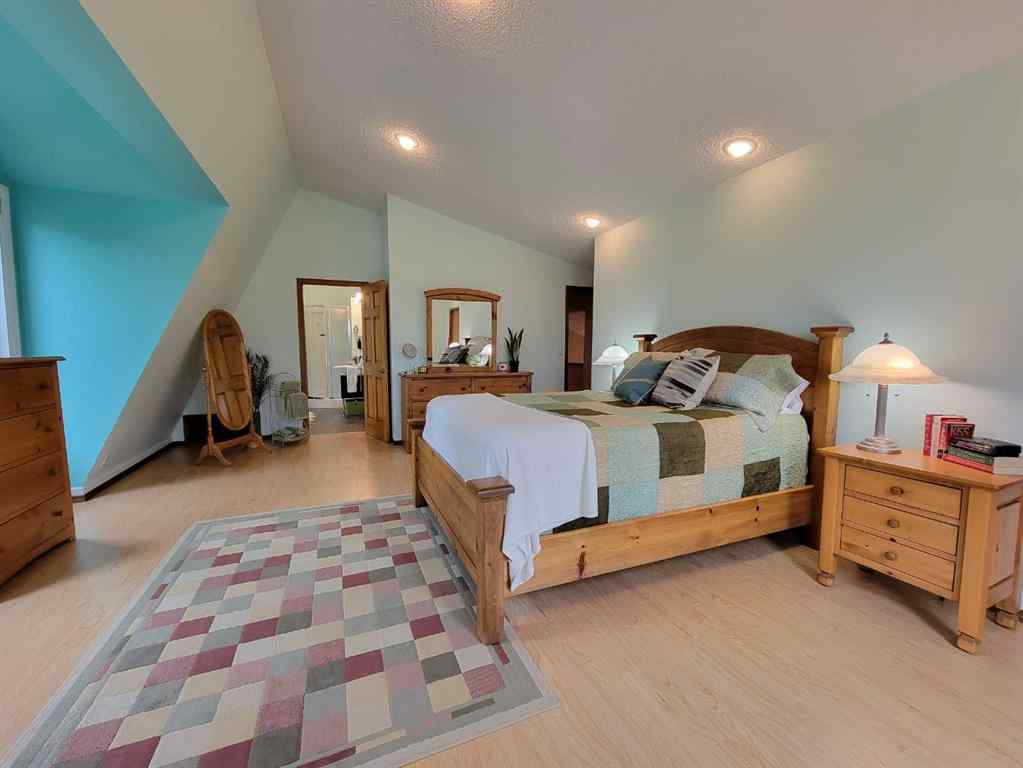 MLS® A2193521 - 73078 Southshore Dr   in  Widewater, Residential