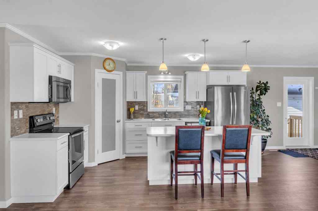 MLS® A2193576 - 421 Main Street  in NONE Champion, Residential
