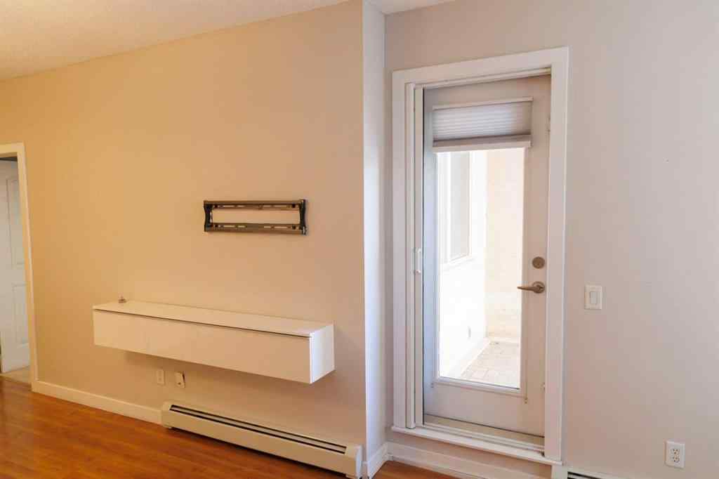 MLS® A2193597 - Unit #206 323 18 Avenue SW in Mission Calgary, Residential