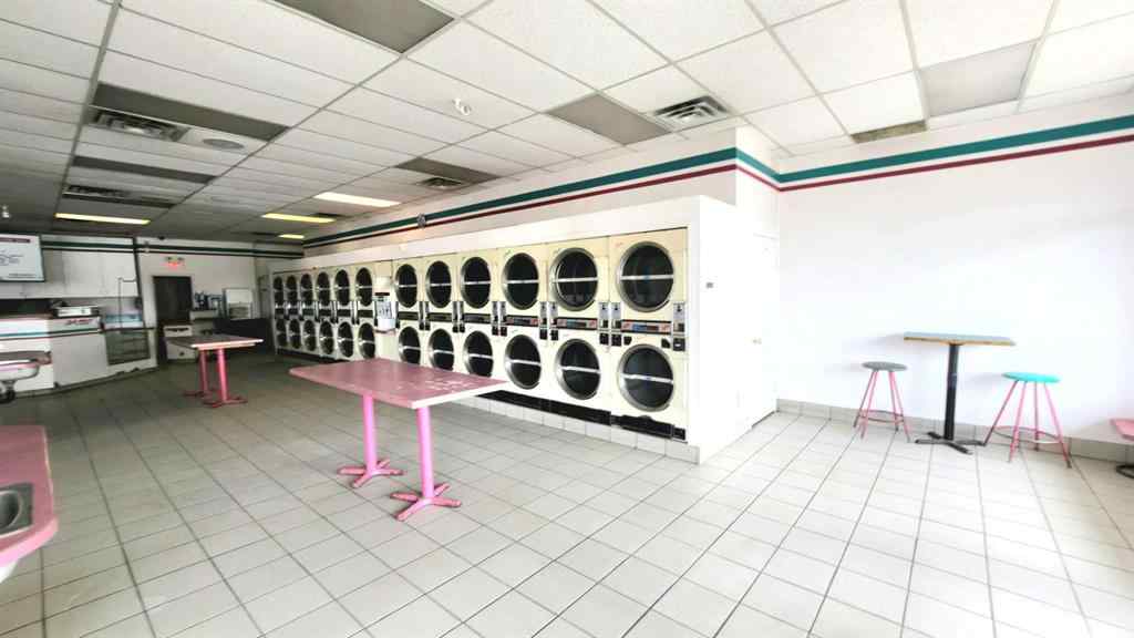 MLS® A2193607 - Unit #102 9606 100 Street  in Swanavon Grande Prairie, Commercial
