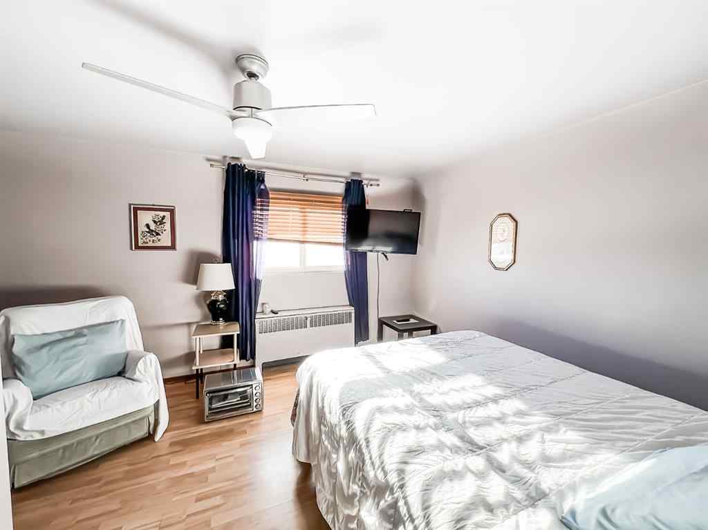 MLS® A2193912 - 4903 50 Street  in NONE Girouxville, Commercial