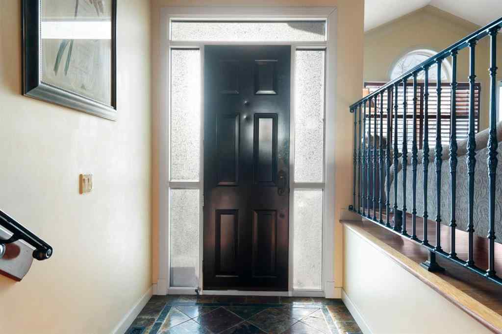 MLS® A2193991 - 4744 Montalban Drive NW in Montgomery Calgary, Residential