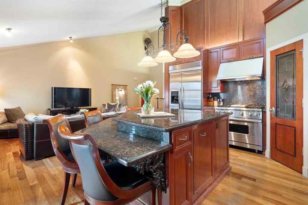 MLS® A2193991 - 4744 Montalban Drive NW in Montgomery Calgary, Residential