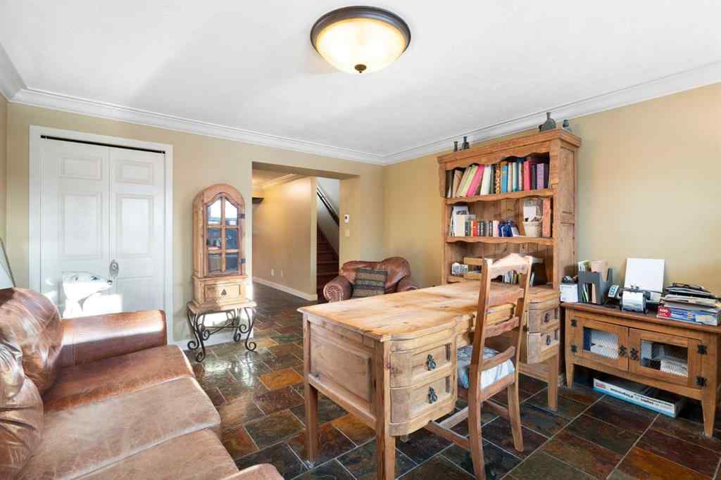 MLS® A2193991 - 4744 Montalban Drive NW in Montgomery Calgary, Residential