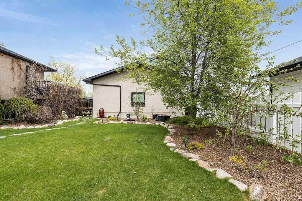 MLS® A2194081 - 306 2 Avenue E in NONE Oyen, Residential