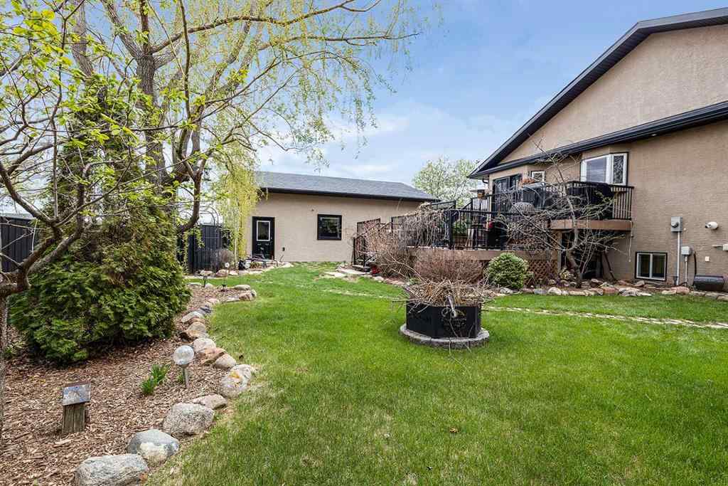 MLS® A2194081 - 306 2 Avenue E in NONE Oyen, Residential