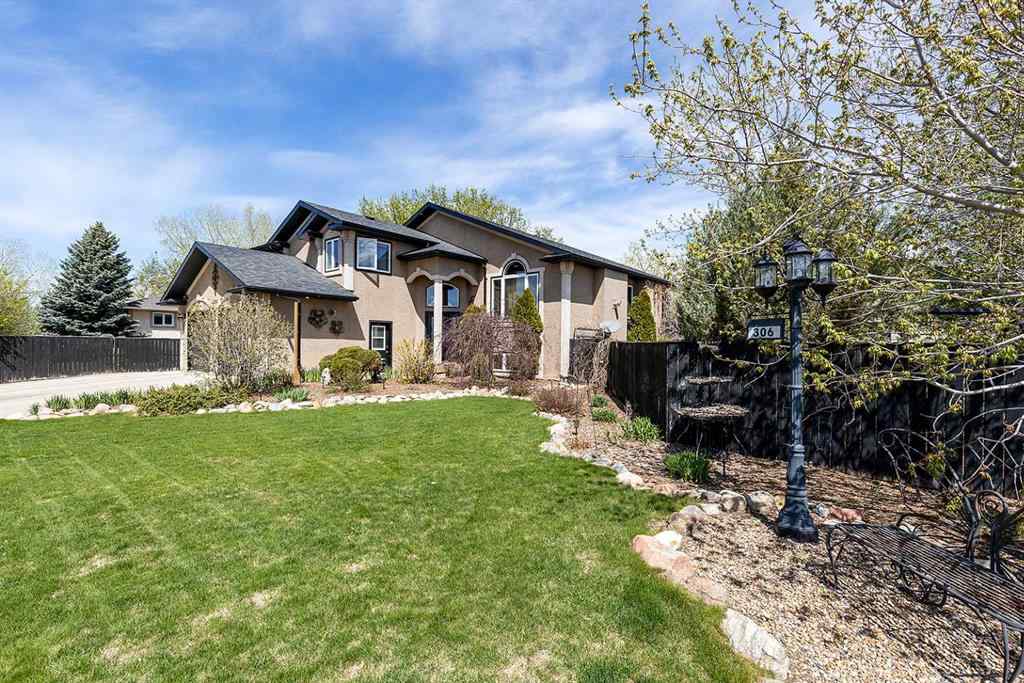 MLS® A2194081 - 306 2 Avenue E in NONE Oyen, Residential