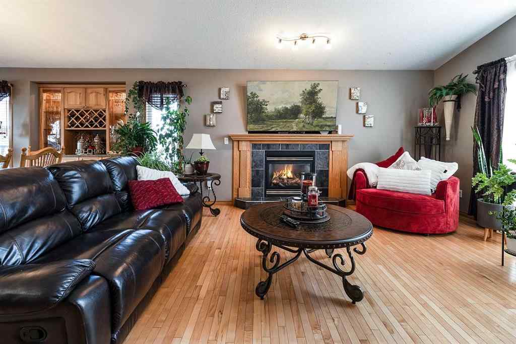 MLS® A2194081 - 306 2 Avenue E in NONE Oyen, Residential