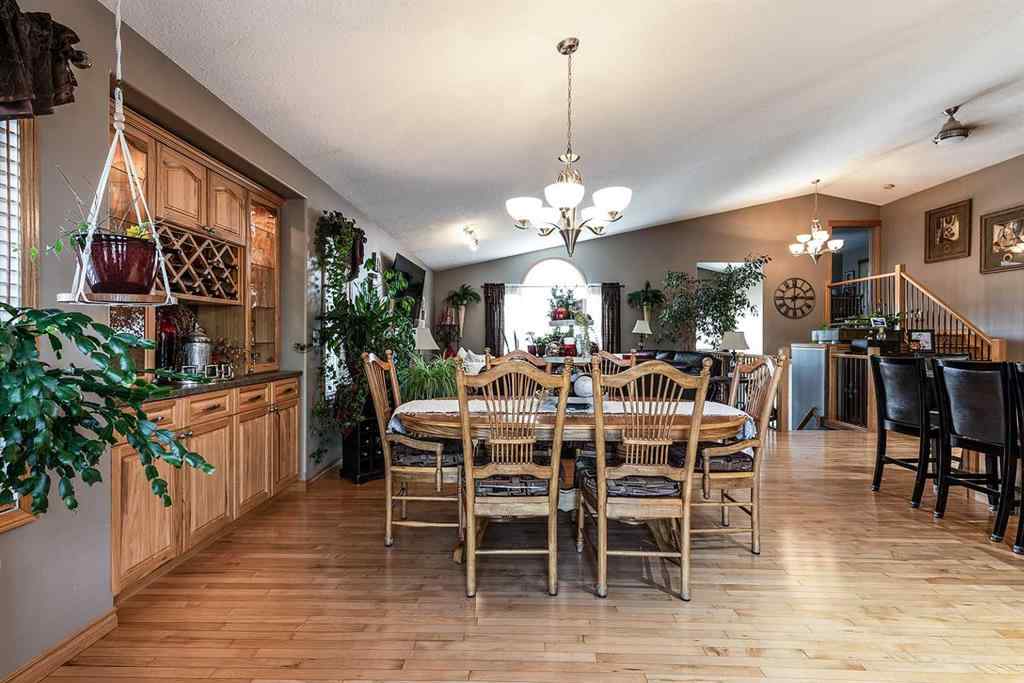 MLS® A2194081 - 306 2 Avenue E in NONE Oyen, Residential