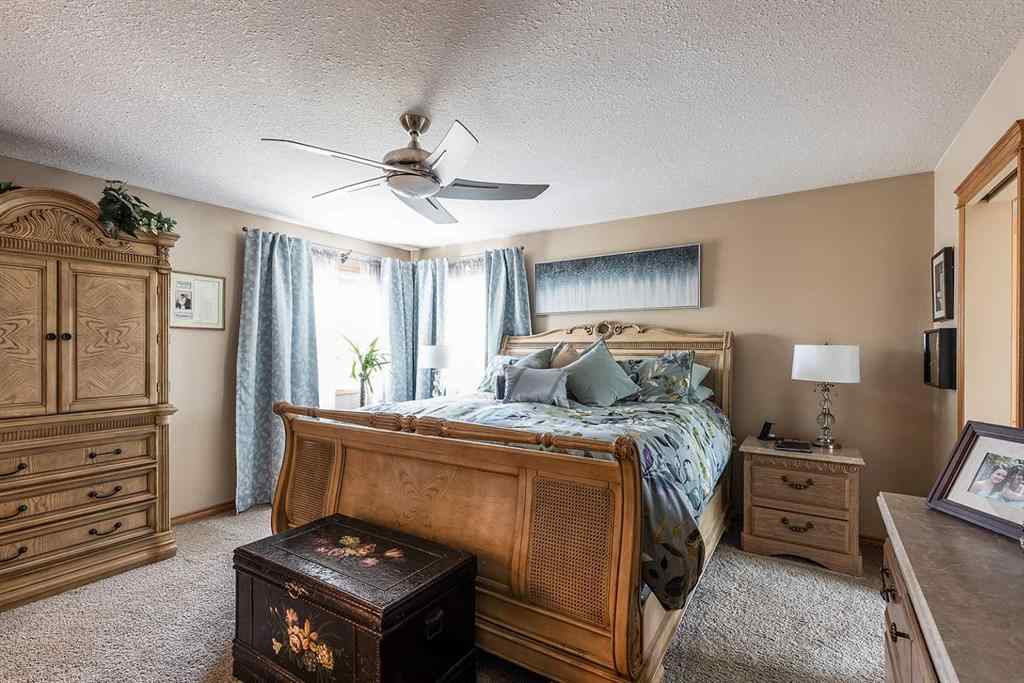 MLS® A2194081 - 306 2 Avenue E in NONE Oyen, Residential