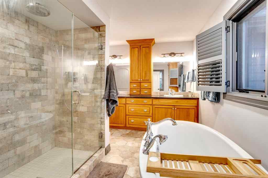 MLS® A2194185 - 205 Weiss Drive  in Saprae Creek Estates Saprae Creek, Residential
