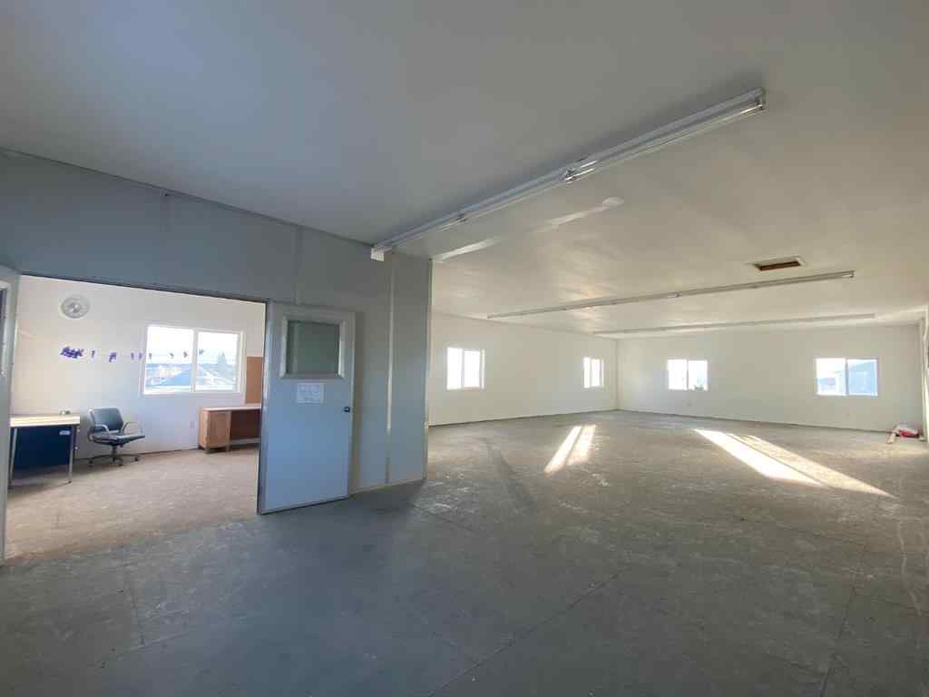 MLS® A2194331 - 7028 4 Avenue  in NONE Edson, Commercial