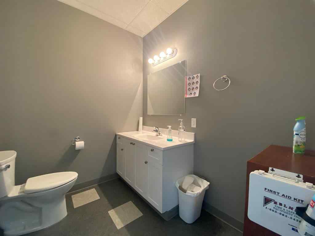 MLS® A2194331 - 7028 4 Avenue  in NONE Edson, Commercial
