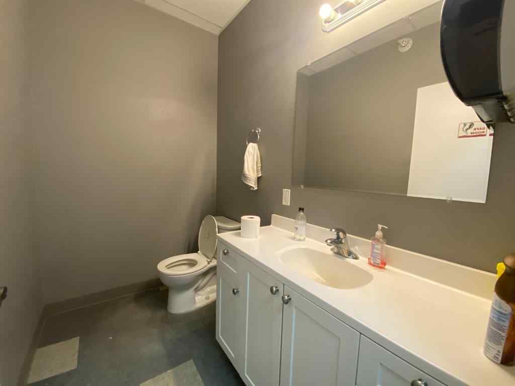 MLS® A2194331 - 7028 4 Avenue  in NONE Edson, Commercial