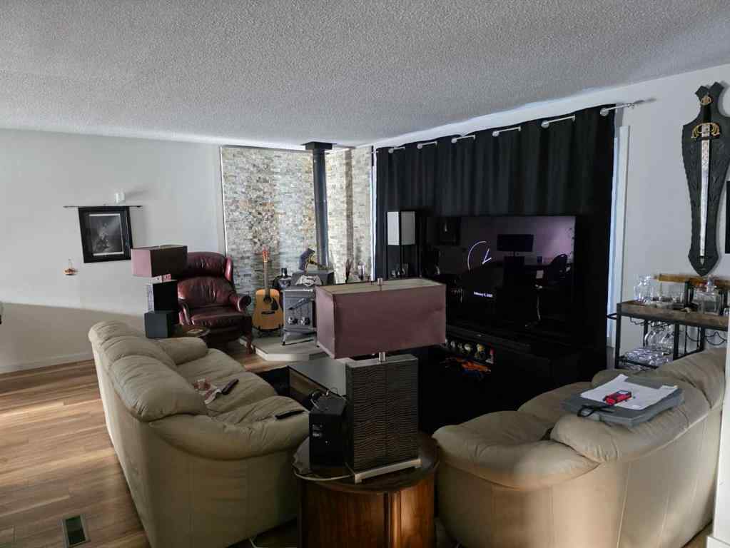 MLS® A2194415 - 10853 99 Avenue  in NONE Grande Cache, Residential
