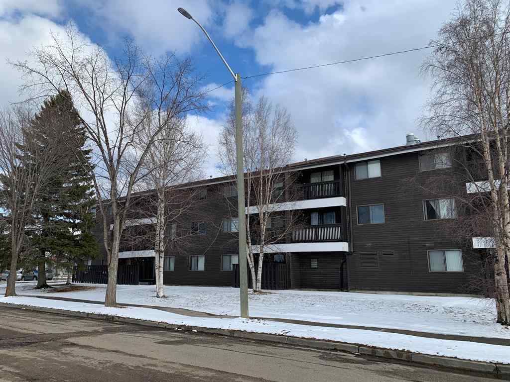 MLS® A2194460 - Unit #211 5317 5 Avenue  in Edson Edson, Residential