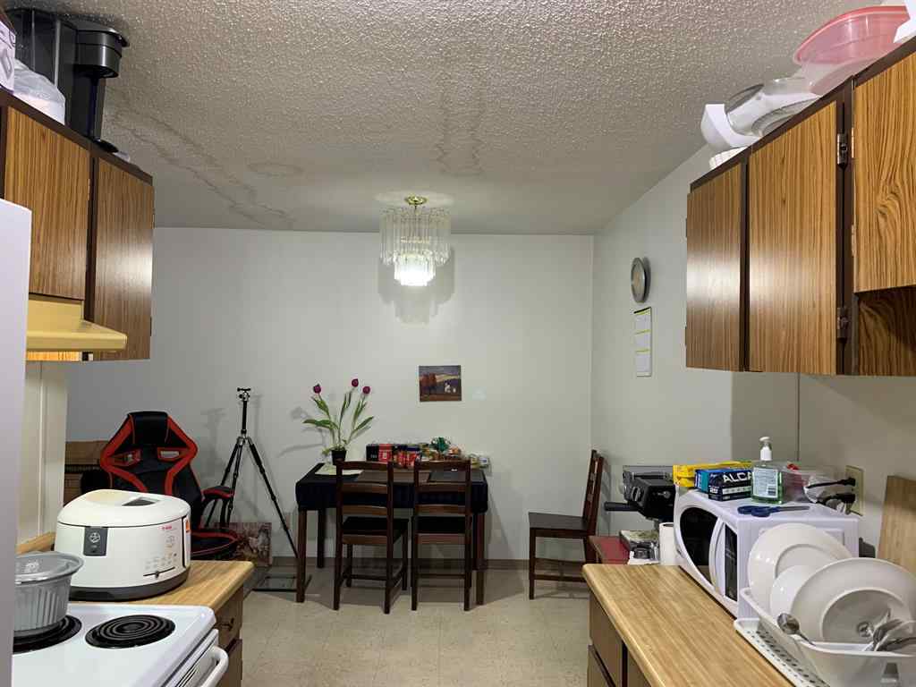 MLS® A2194460 - Unit #211 5317 5 Avenue  in Edson Edson, Residential