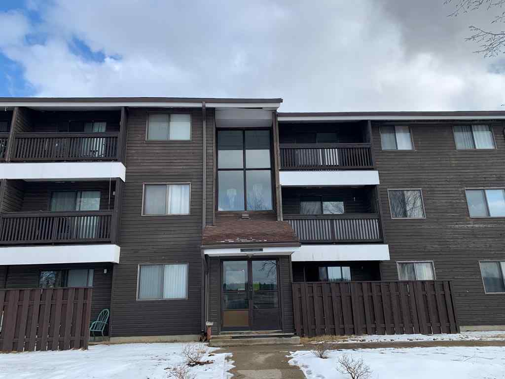 MLS® A2194460 - Unit #211 5317 5 Avenue  in Edson Edson, Residential