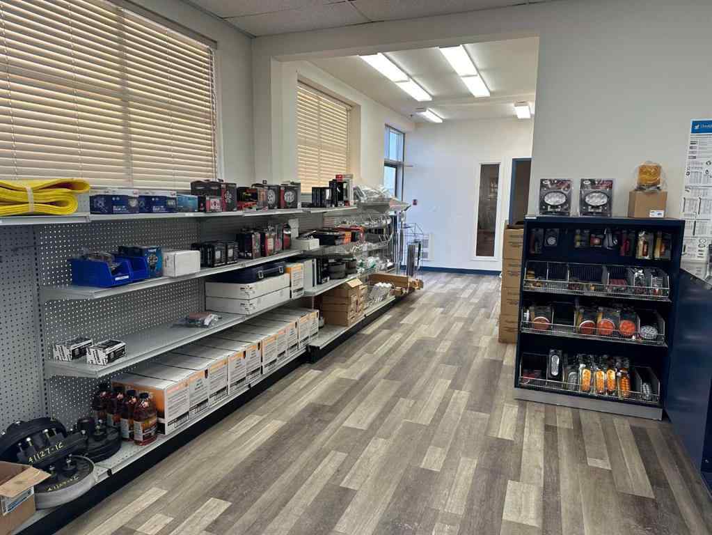 MLS® A2194497 - Unit #105, 106 7002 98 Street  in NONE Clairmont, Commercial