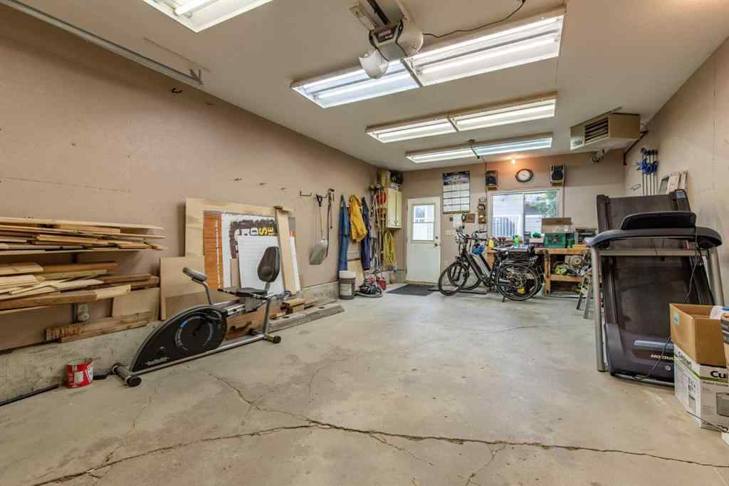 MLS® A2194572 - 12 Fairway Crescent  in NONE Foremost, Residential