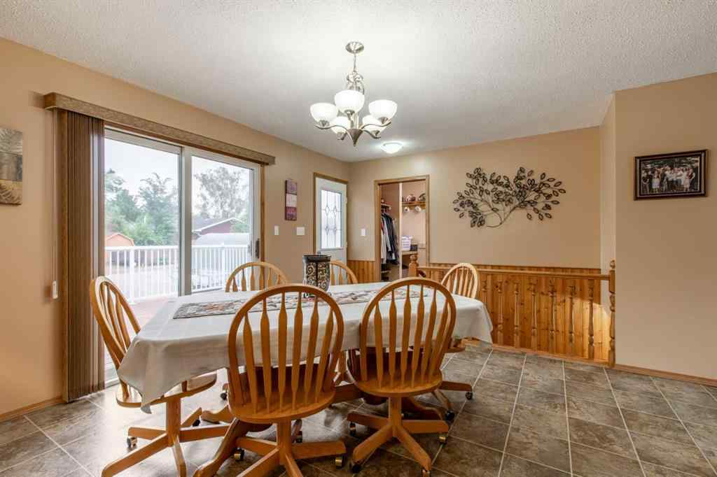 MLS® A2194572 - 12 Fairway Crescent  in NONE Foremost, Residential