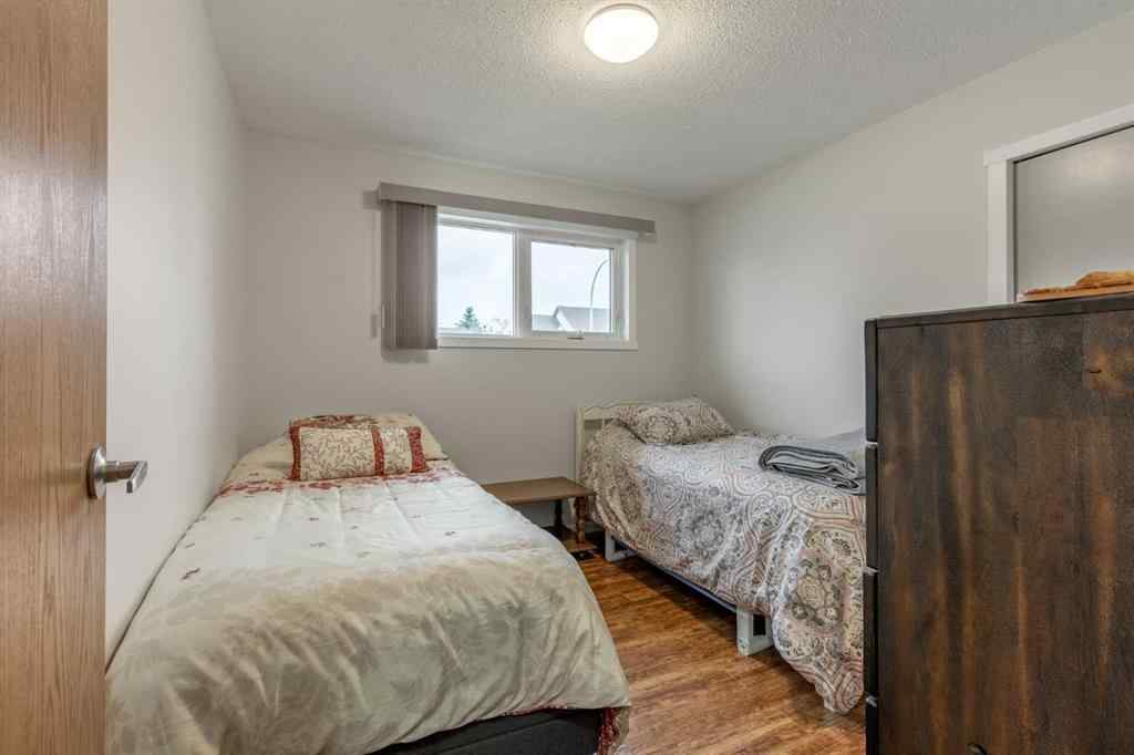 MLS® A2194572 - 12 Fairway Crescent  in NONE Foremost, Residential